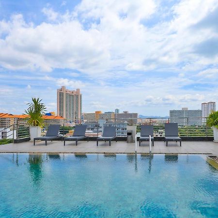 South Beach Pattaya Джомтьен Экстерьер фото